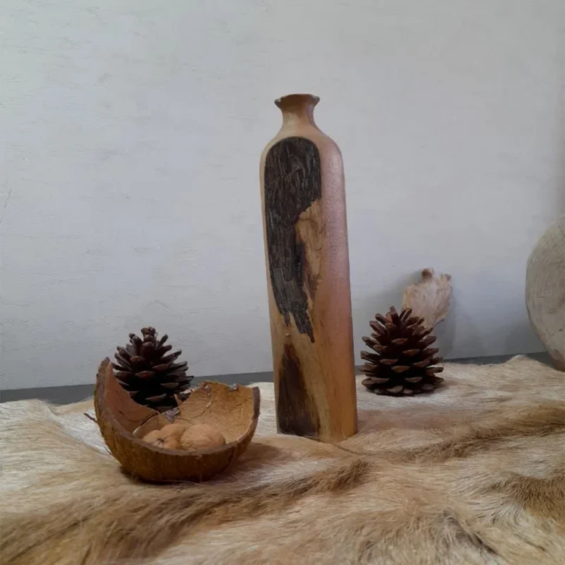 گلدان چوبی روستیک مدل زخمی